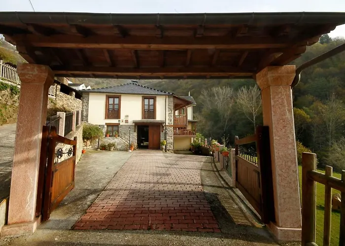 Casa Agudín * Cangas De Narcea